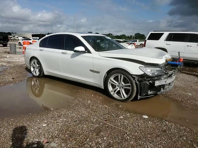 2014 BMW 740 I - zdjęcie 14