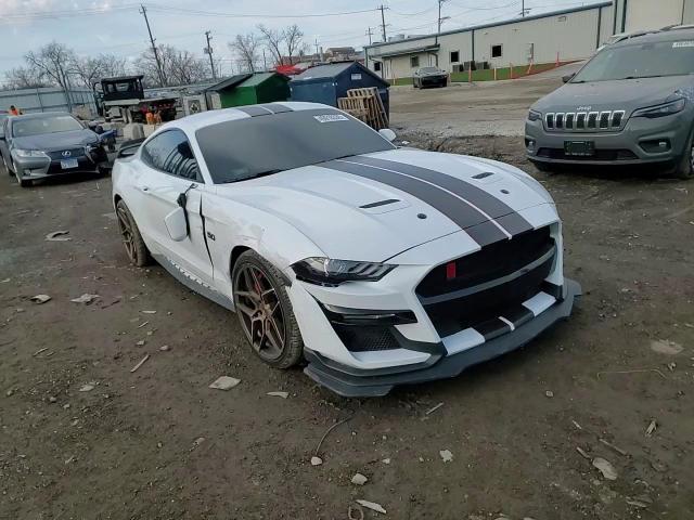 2020 Ford Mustang Gt - zdjęcie 13