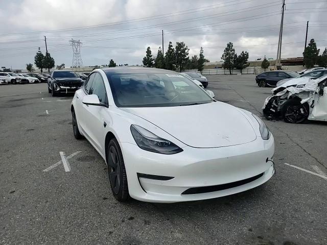 2022 Tesla Model 3 - zdjęcie 13
