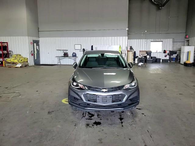 2018 Chevrolet Cruze Lt - zdjęcie 13