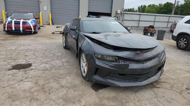 2017 Chevrolet Camaro - zdjęcie 13