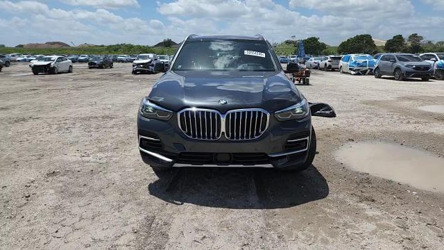2023 BMW X5 xDrive40I - zdjęcie 13