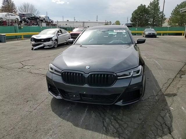 2022 BMW 530 Xi - zdjęcie 13