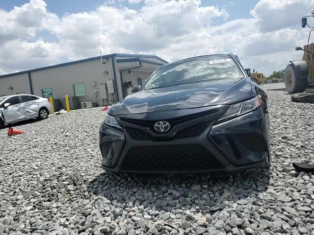 2018 Toyota Camry Se - zdjęcie 14