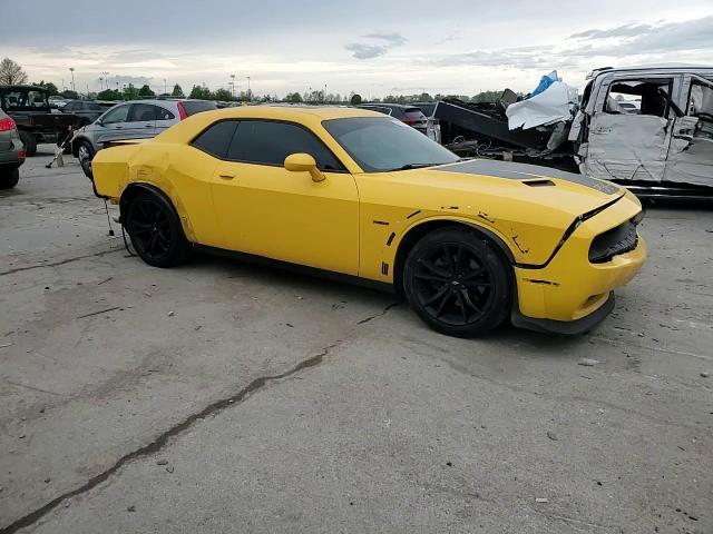 2017 Dodge Challenger R - zdjęcie 13