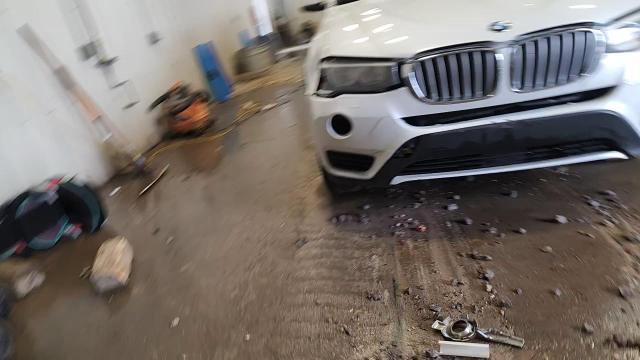 2015 BMW X3 xDrive28I - zdjęcie 14