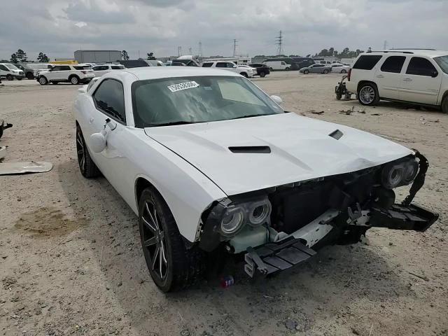 2016 Dodge Challenger Sxt - zdjęcie 13