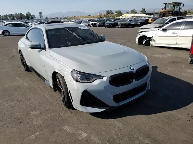 2024 BMW 230I - zdjęcie 13