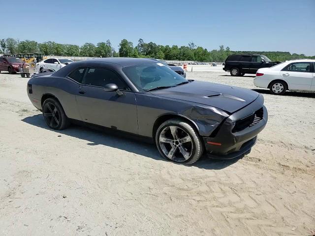 2019 Dodge Challenger Sxt - zdjęcie 13