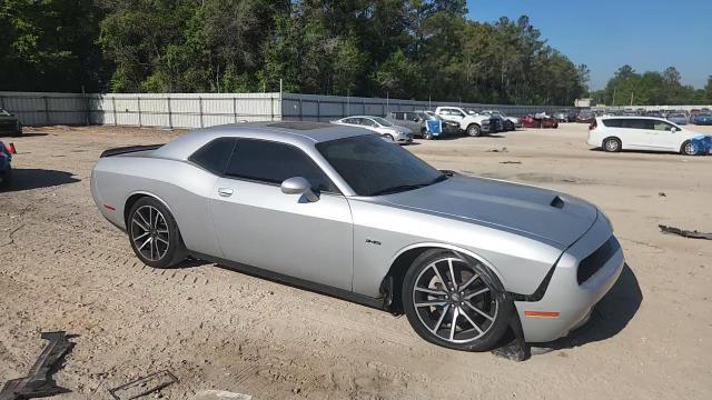 2023 Dodge Challenger R - zdjęcie 13
