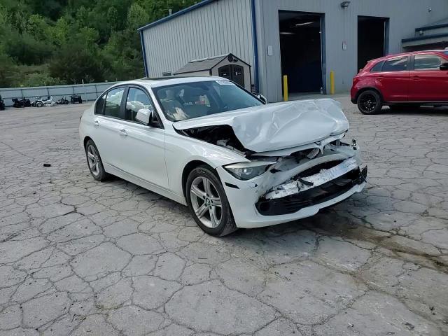 2015 BMW 328 Xi - zdjęcie 13