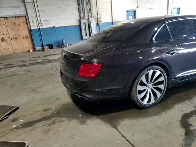 2022 Bentley Flying Spur - zdjęcie 13