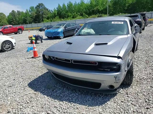 2016 Dodge Challenger R - zdjęcie 13