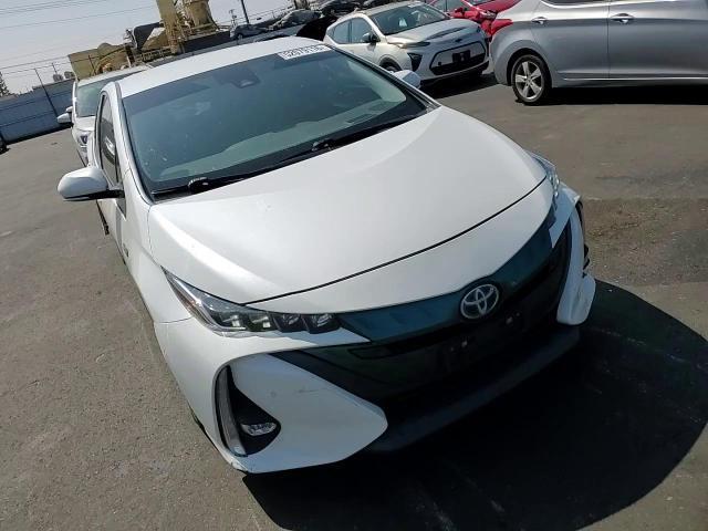 2017 Toyota Prius Prime Advanced - zdjęcie 13