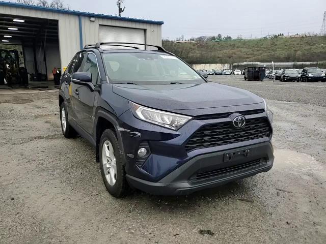 2020 Toyota Rav4 Xle - zdjęcie 13