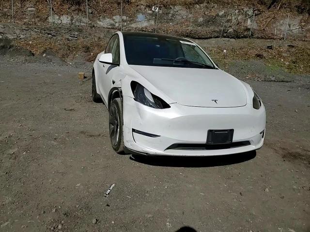 2023 Tesla Model Y - zdjęcie 13