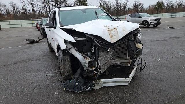 2018 Chevrolet Traverse Premier - zdjęcie 15