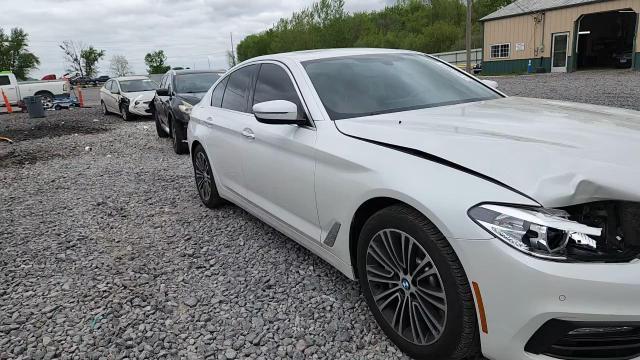 2018 BMW 530 Xi - zdjęcie 13