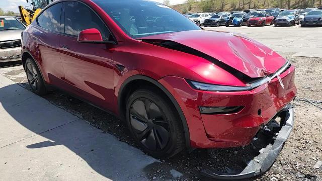 2026 Tesla Model Y - zdjęcie 14