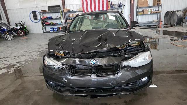 2016 BMW 320 I - zdjęcie 13