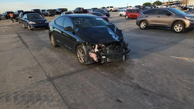 2018 Hyundai Elantra - zdjęcie 13
