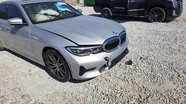 2019 BMW 330I - zdjęcie 13