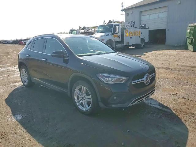 2021 Mercedes-Benz Gla 250 4Matic - zdjęcie 14