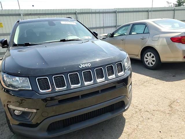 2018 Jeep Compass Latitude - zdjęcie 14