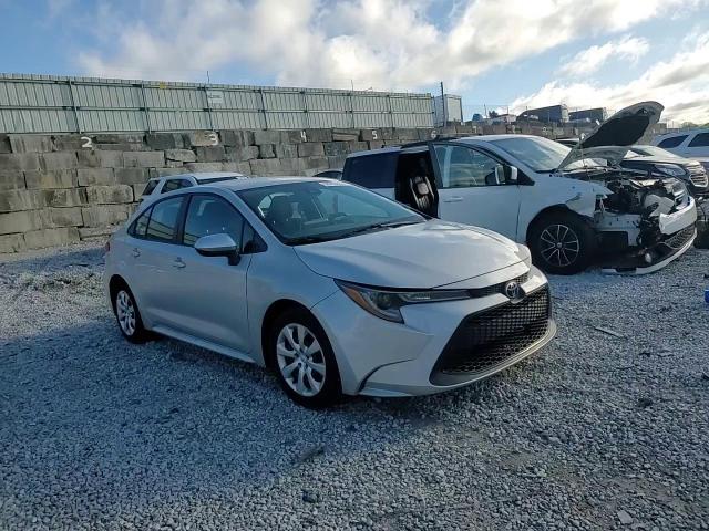 2021 Toyota Corolla Le - zdjęcie 13