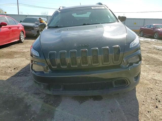 2018 Jeep Cherokee Latitude - zdjęcie 14