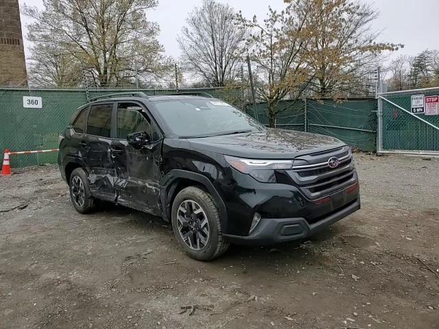 2025 Subaru Forester Premium - zdjęcie 13