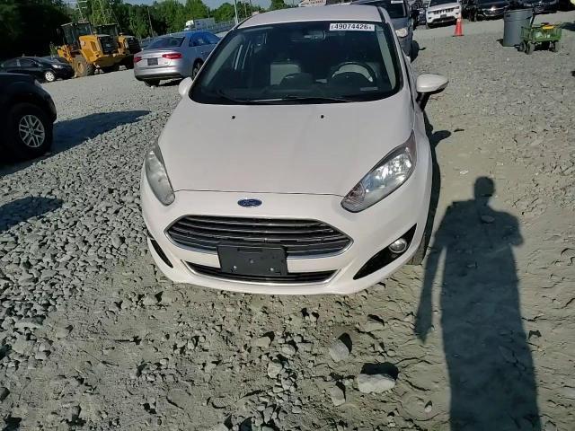 2017 Ford Fiesta Titanium - zdjęcie 13