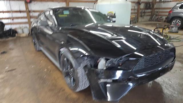 2021 Ford Mustang - zdjęcie 14