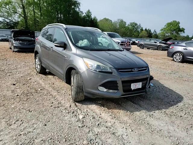 2014 Ford Escape Titanium - zdjęcie 14