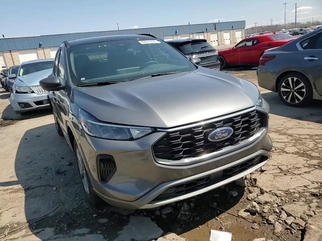 2024 Ford Escape St Line - zdjęcie 14