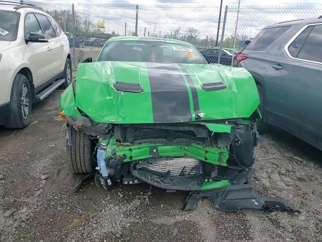2019 Ford Mustang - zdjęcie 13