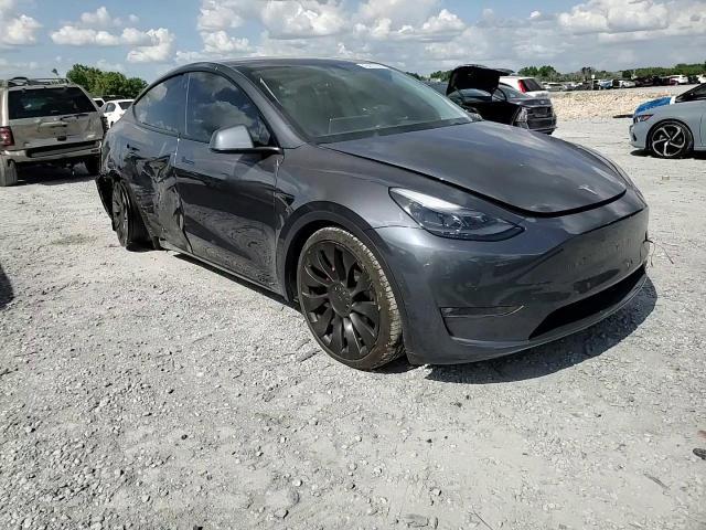 2022 Tesla Model Y - zdjęcie 14