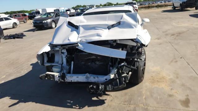 2015 Dodge Challenger R - zdjęcie 13