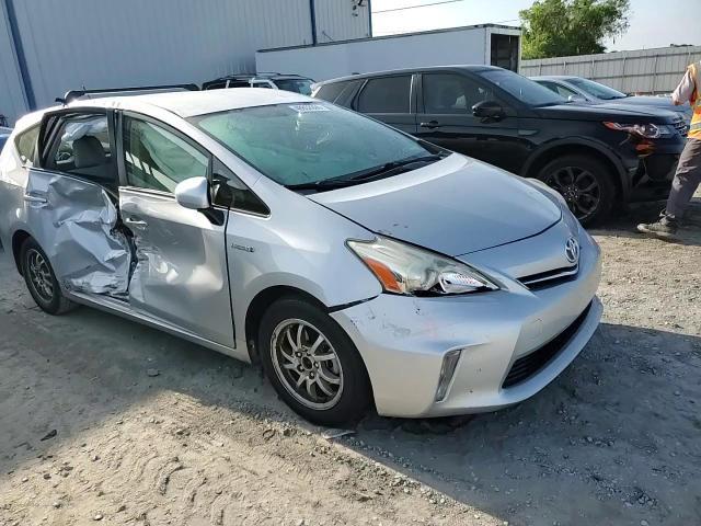 2014 Toyota Prius V Three - zdjęcie 15