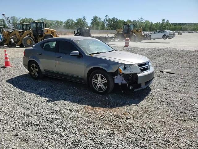 2013 Dodge Avenger Sxt - zdjęcie 13