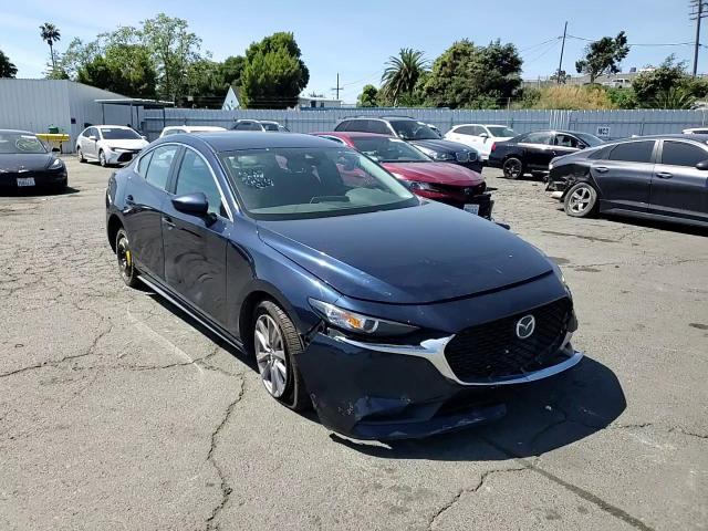 2021 Mazda 3 - zdjęcie 13