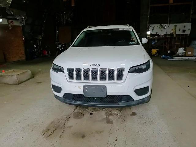 2021 Jeep Cherokee Latitude - zdjęcie 14