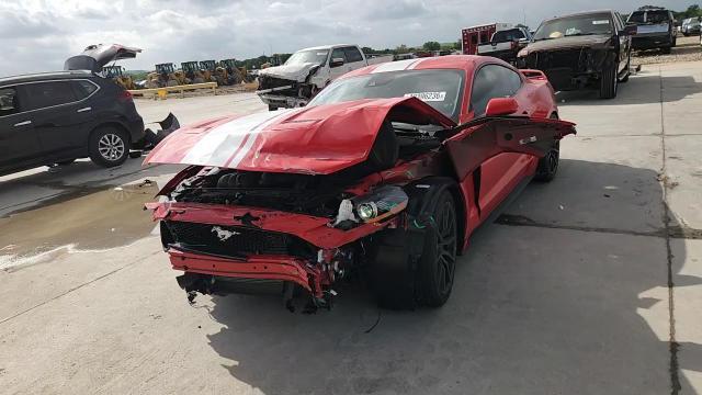 2019 Ford Mustang Gt - zdjęcie 14