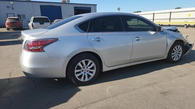 2015 Nissan Altima 2.5 S - zdjęcie 13