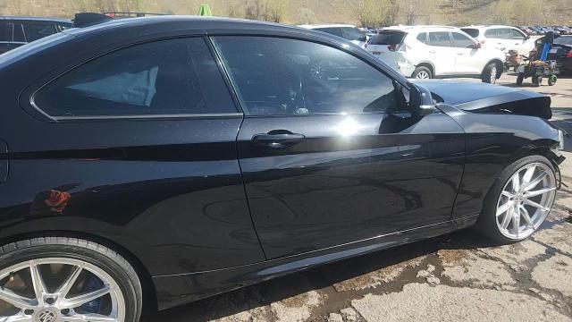 2016 BMW M235Xi - zdjęcie 13