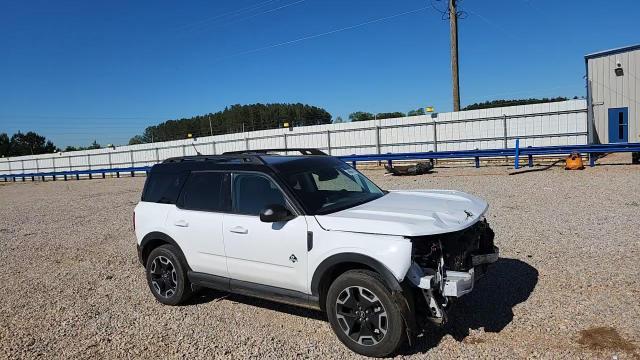 2024 Ford Bronco Sport Outer Banks - zdjęcie 15
