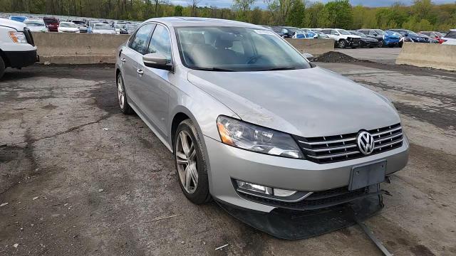 2013 Volkswagen Passat Sel - zdjęcie 13