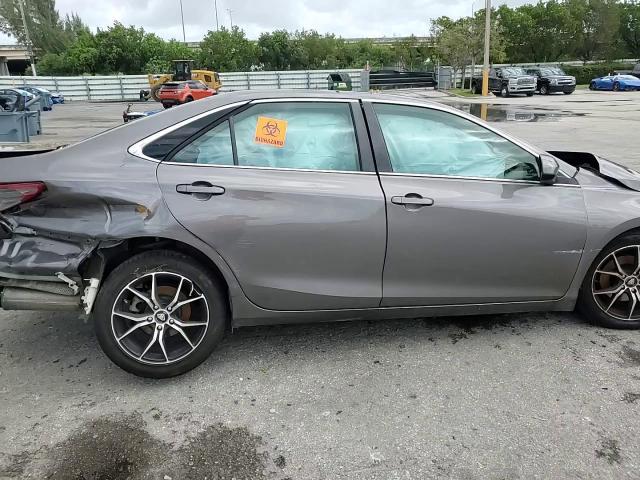 2017 Toyota Camry Se - zdjęcie 13