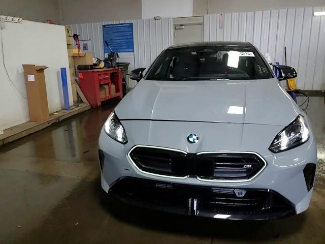 2026 BMW M235Xi - zdjęcie 13