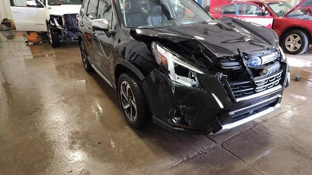 2023 Subaru Forester Touring - zdjęcie 14